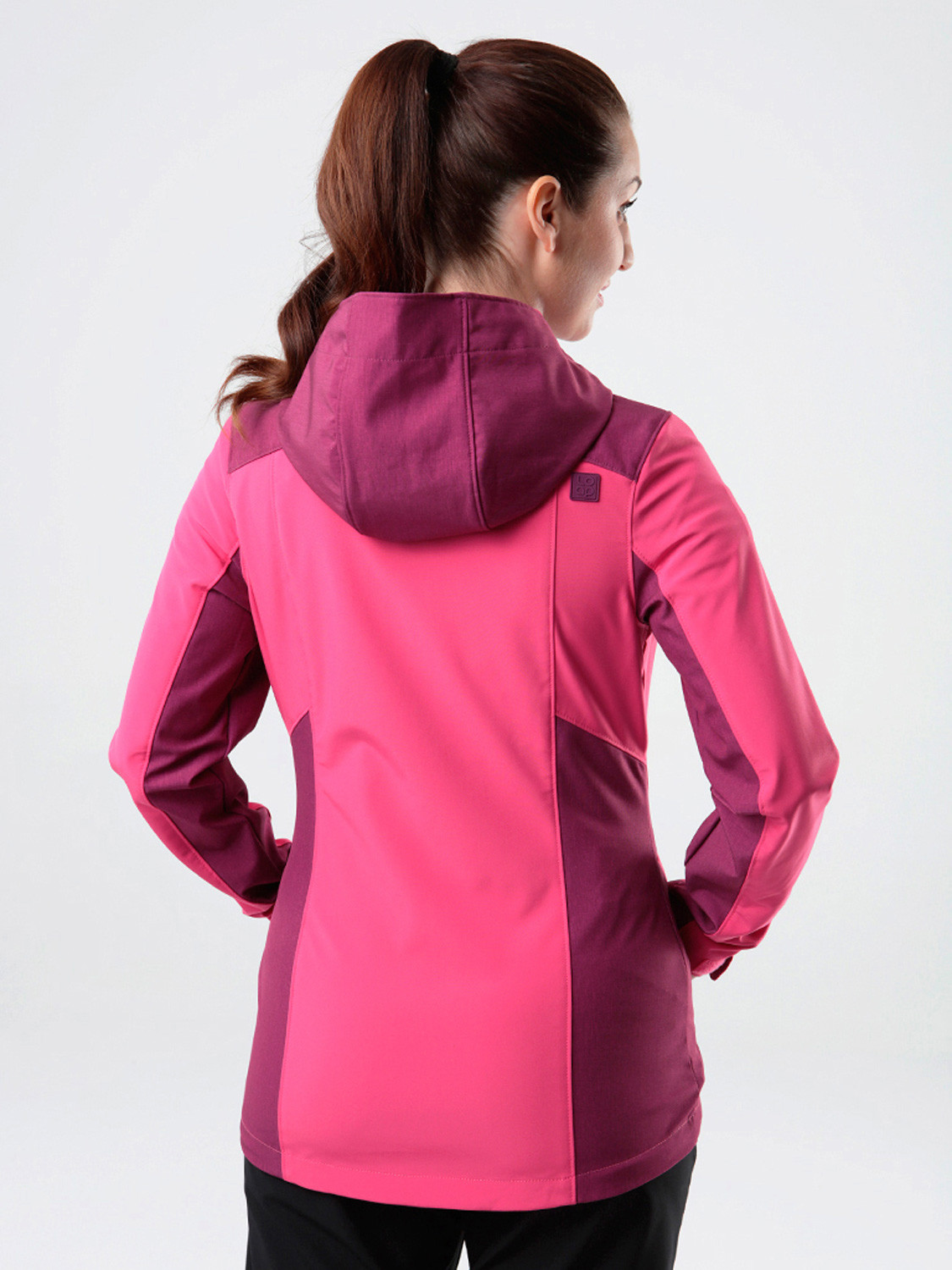 Women’s softshell jacket