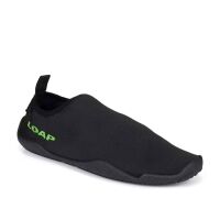 Men’s water shoes