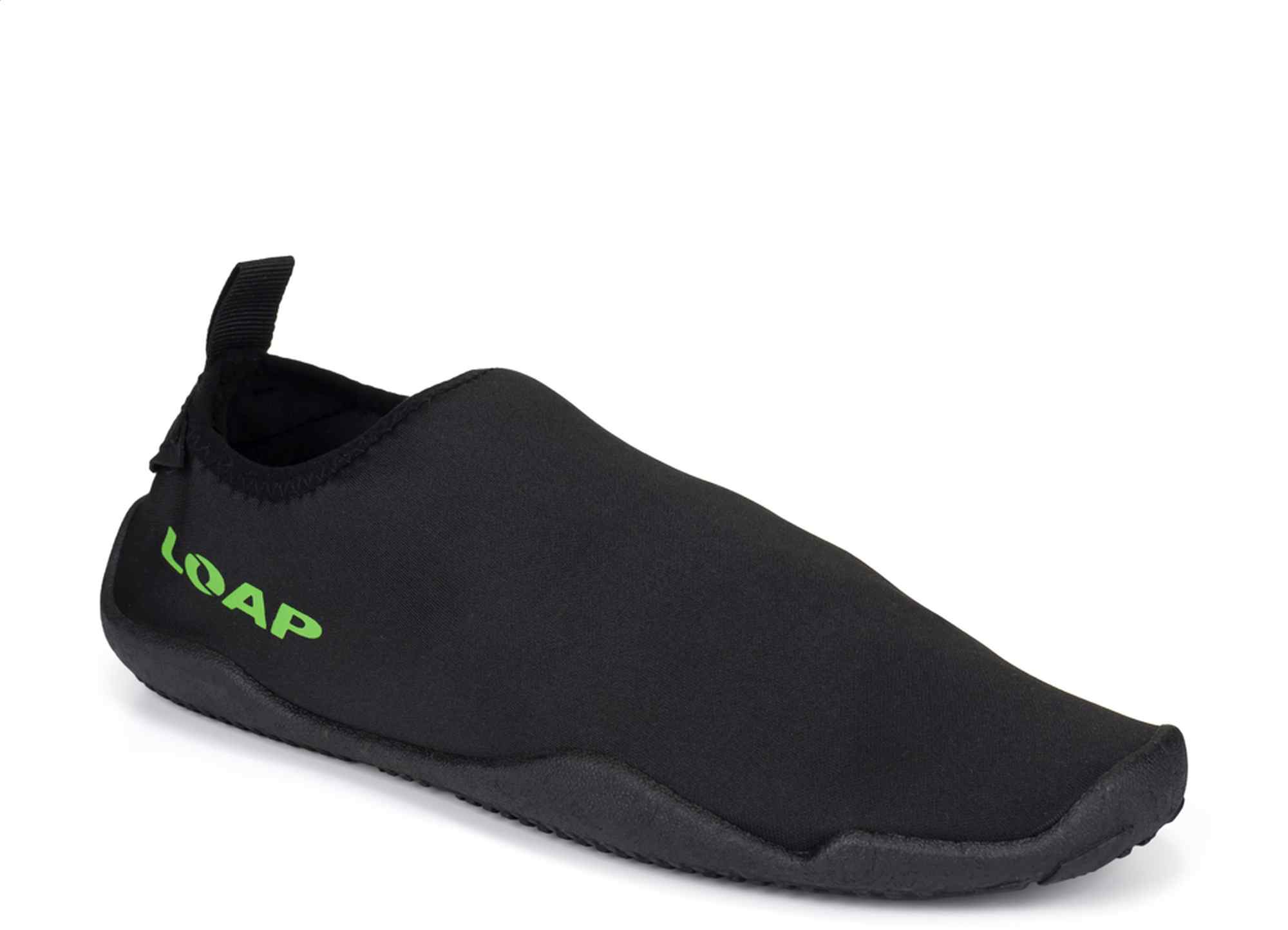 Men’s water shoes